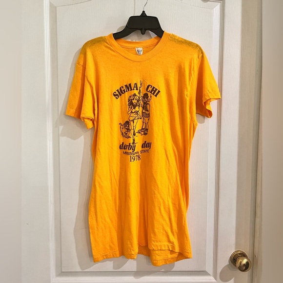 Vintage Retro Mississippi State Sorority Tee - Picture 1 of 4